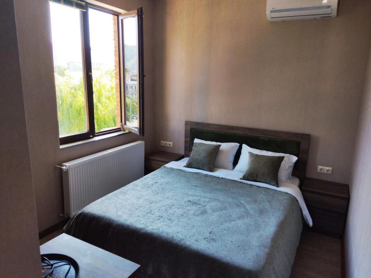 Guest House Spartak Tbilisi Zewnętrze zdjęcie
