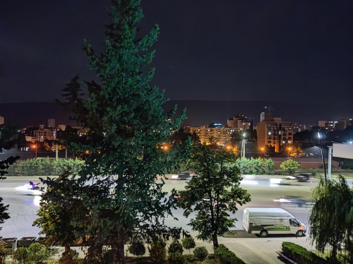Guest House Spartak Tbilisi Zewnętrze zdjęcie