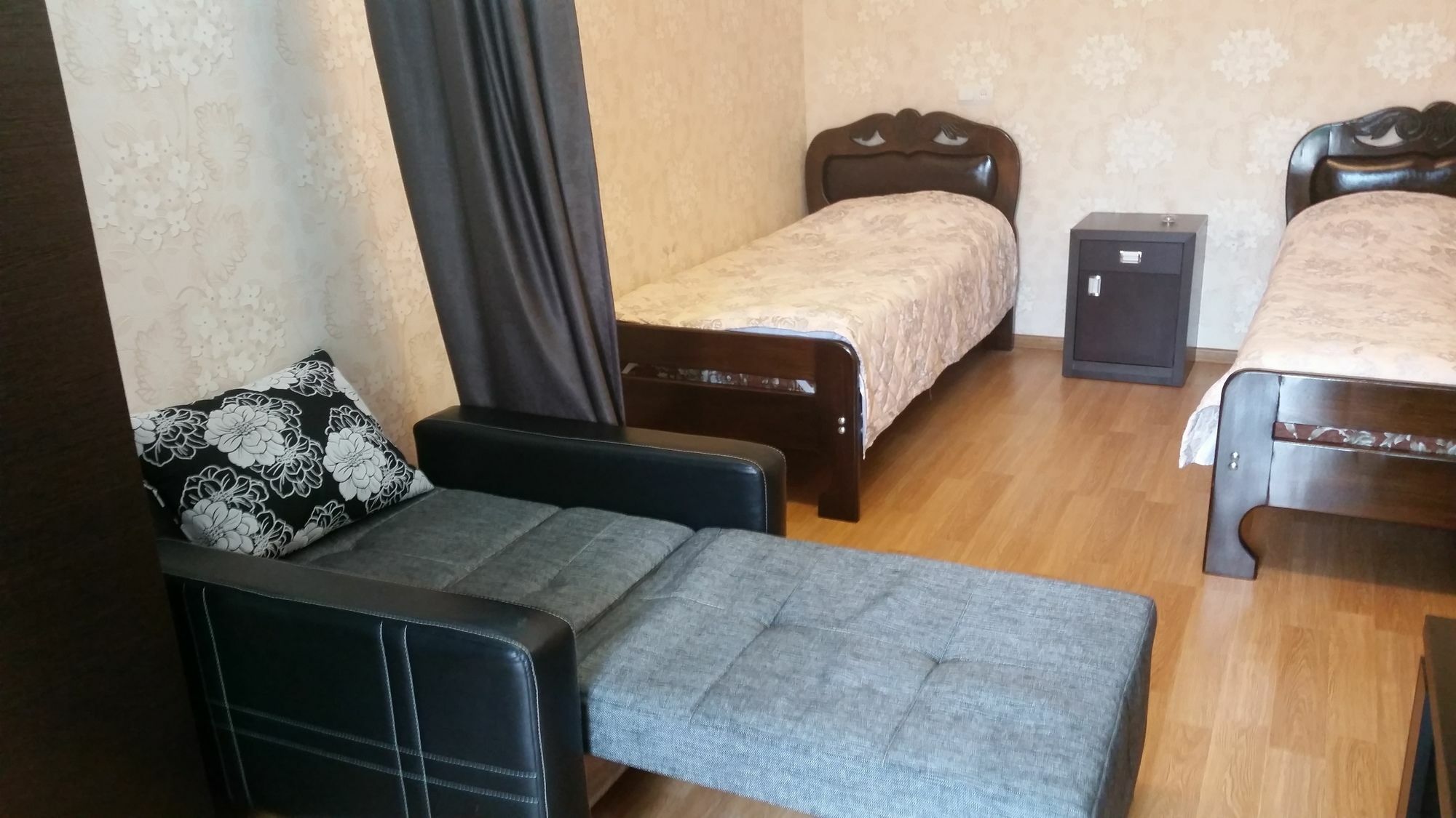 Guest House Spartak Tbilisi Zewnętrze zdjęcie